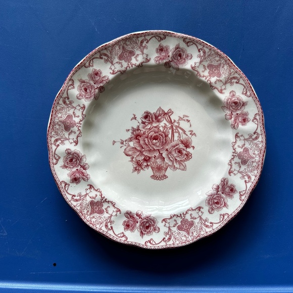 Palate and Plate Modern Transferware Bread Plate Pink Floral - Picture 1 of 3